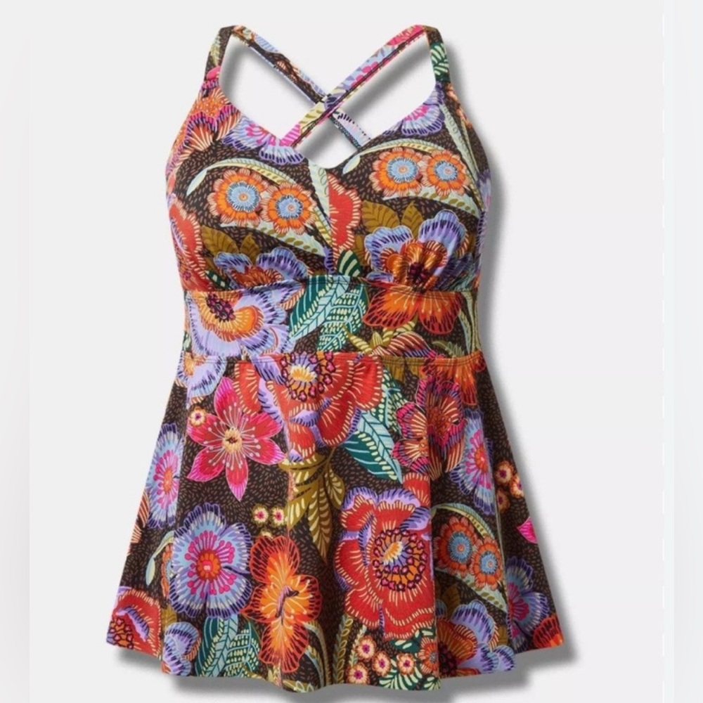 Torrid Wire-Free Racerback floral Tankini swim top 1